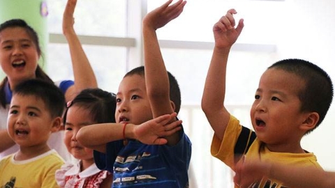 选幼儿园，仅看园舍和教师是不够的