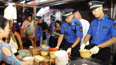 大调研回应｜“清风”扫过夜排档 长效管理防回潮