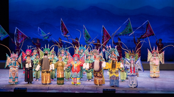 家国情怀永不过时，程派《穆桂英挂帅》昨晚上演于上海大剧院
