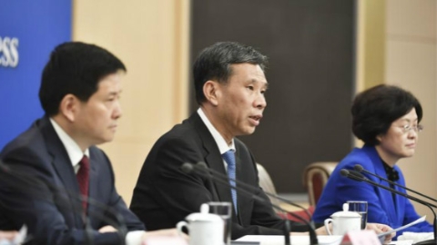 财政部部长刘昆上午答记者问时表态：当好“铁公鸡” 打好“铁算盘”