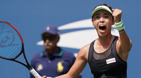 横扫世界第二首入美网八强，王蔷强！