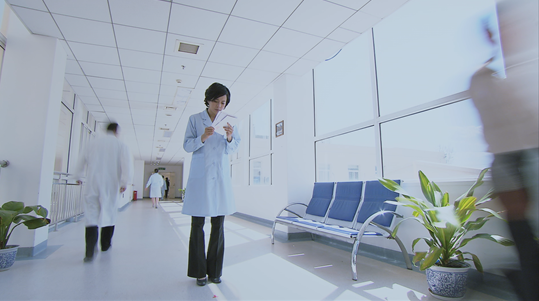 《曾经与你有个梦》本周开播 邵峰苏岩成“无法拥抱的恋人”