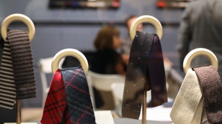 意大利多家商铺推“试穿收费”