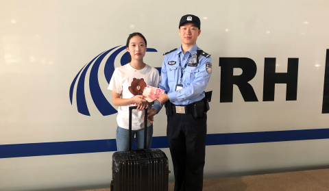 行李箱自己“长腿”溜了？怀疑被偷的行李箱最后“完璧归赵”