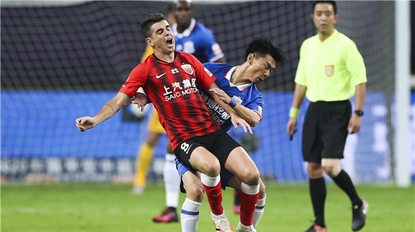 铭记场面丨这也许是最激烈的一次上海德比……
