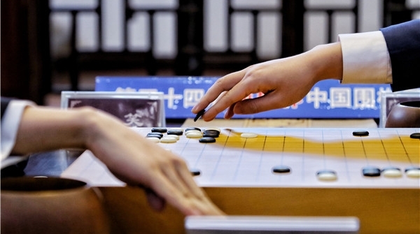铭记场面丨面对面比拼脑力，在天元赛体验真实版“棋魂”