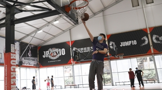 记者手记丨保温杯