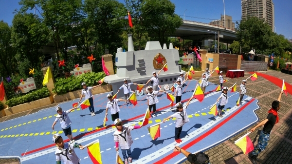 独家述评 | 快乐童年，“起跑姿势”要正确