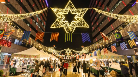 独家述评｜松绑“地摊经济”，超大城市应有怎样表现？