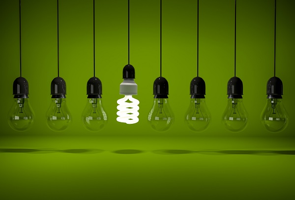 不能加工制作食品 不能占用人行道 上海城管：外摆位仍有“紧箍咒”