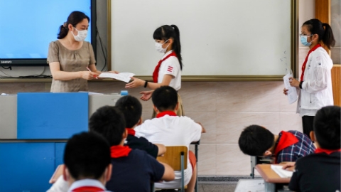 上海疫情防控“前线观察”：守关有序 张弛有度