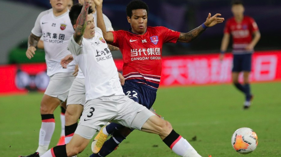 全华班首发上港不敌重庆队 轮换球员仍需更多历练