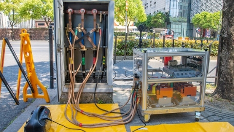 申城街边换位箱增智慧 跺一脚也能感知