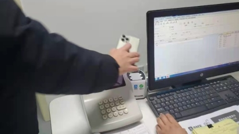 “无卡时代”来临！在闵行就医、买药，手机“扫一扫”就能医保结算