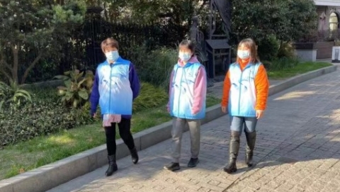 弄堂深处的“多伦妈妈”团队 帮助居民办实事做好事解难事