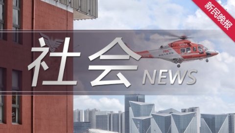 货车转弯不慎撞断消防栓 喷出水柱高达5米