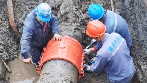 寒潮来袭！临港新片区开展防寒潮保供水专项应急处置实战演练