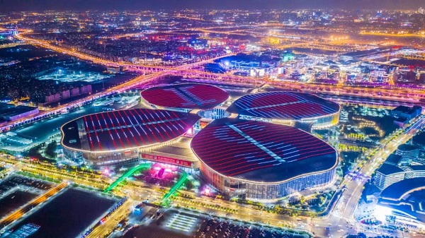 图说:国家会展中心  乐游上海供图(下同)