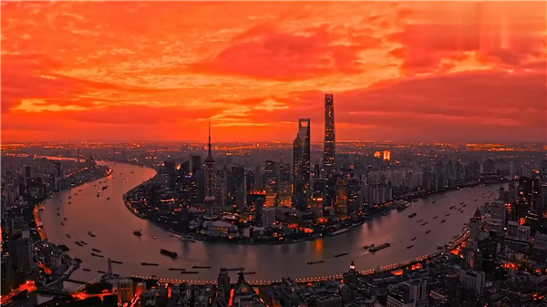 黄浦江畔的感动