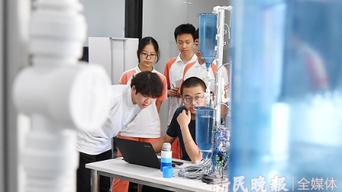 今天是世界青年技能日，你知道“一技之长”有多难？