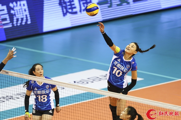 图说:金延璟扣球 新民晚报见习记者李铭珅 摄