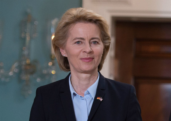 国际观察俄罗斯怒怼德国硬来问你爷爷去