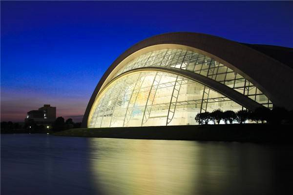 十二艺节上海视觉艺术学院剧场介绍