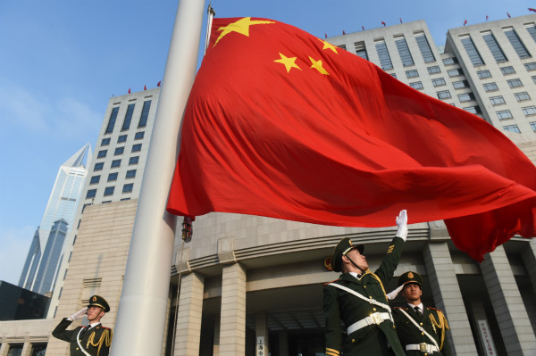 上海市政协委员建议建立上海国旗展示馆弘扬红色文化