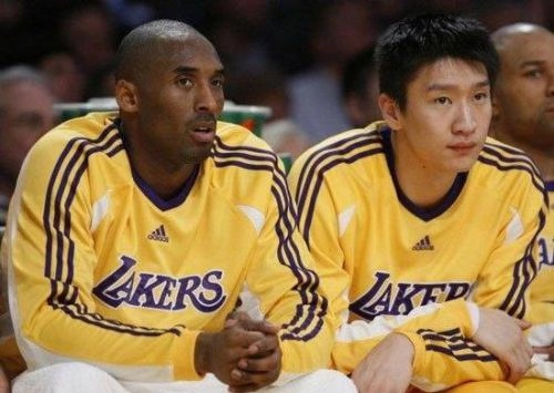 易建联曾令旭等cba球星纷纷悼念科比!孙悦的长文令人泪目