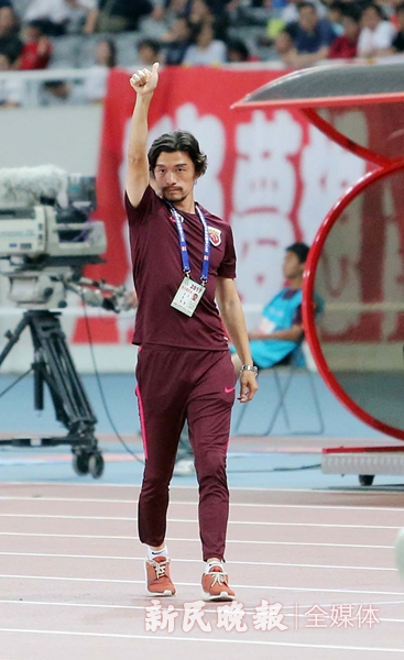 本土少帅谢晖的逐梦之路从申花梯队到上港助教再到南通主帅