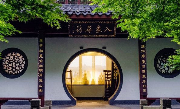 平湖秋月，风月无边.jpg