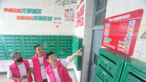 城市馨细节 | 一个“老旧破”小区楼道怎样变得“美如画”？