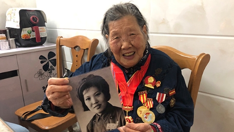 换下旗袍参加长津湖战役,上海女兵邹守堤讲述死里逃生的故事